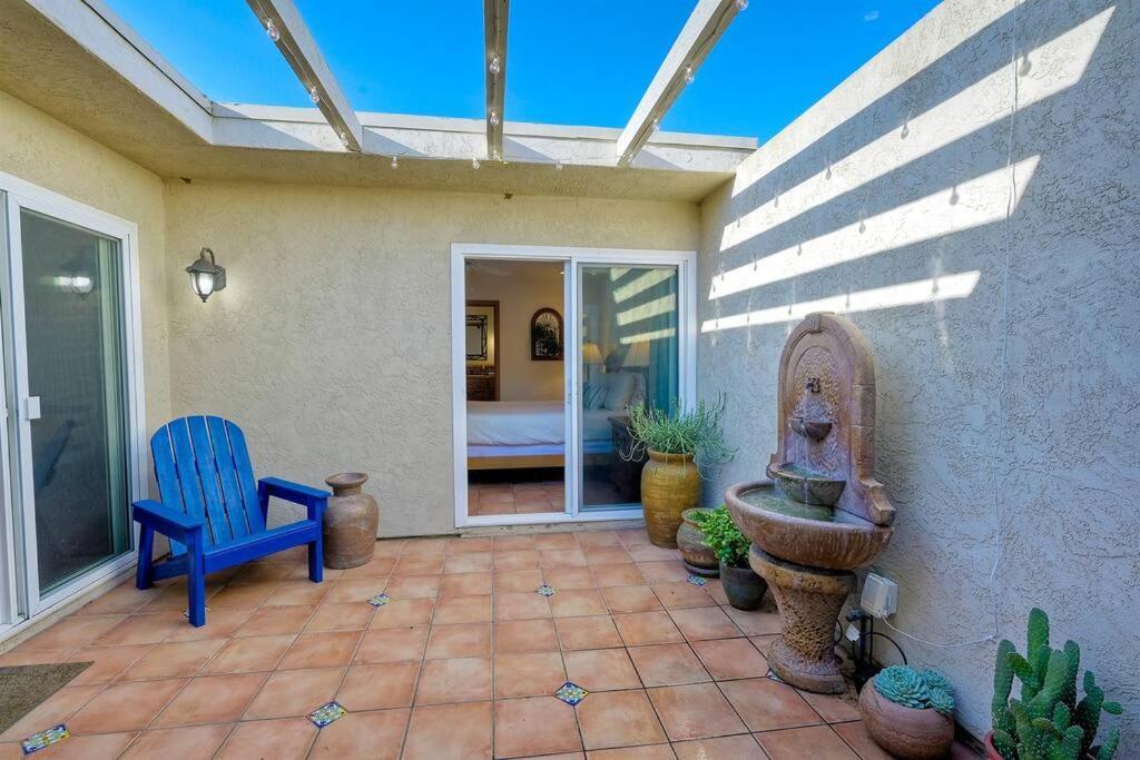 Great Group Retreat! Hacienda Decor, Spacious Floor Plan, Private Backyard Carlsbad Luaran gambar